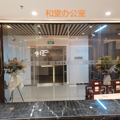 自动门装置 深圳保税区和堂办公楼装置平移自动门项目